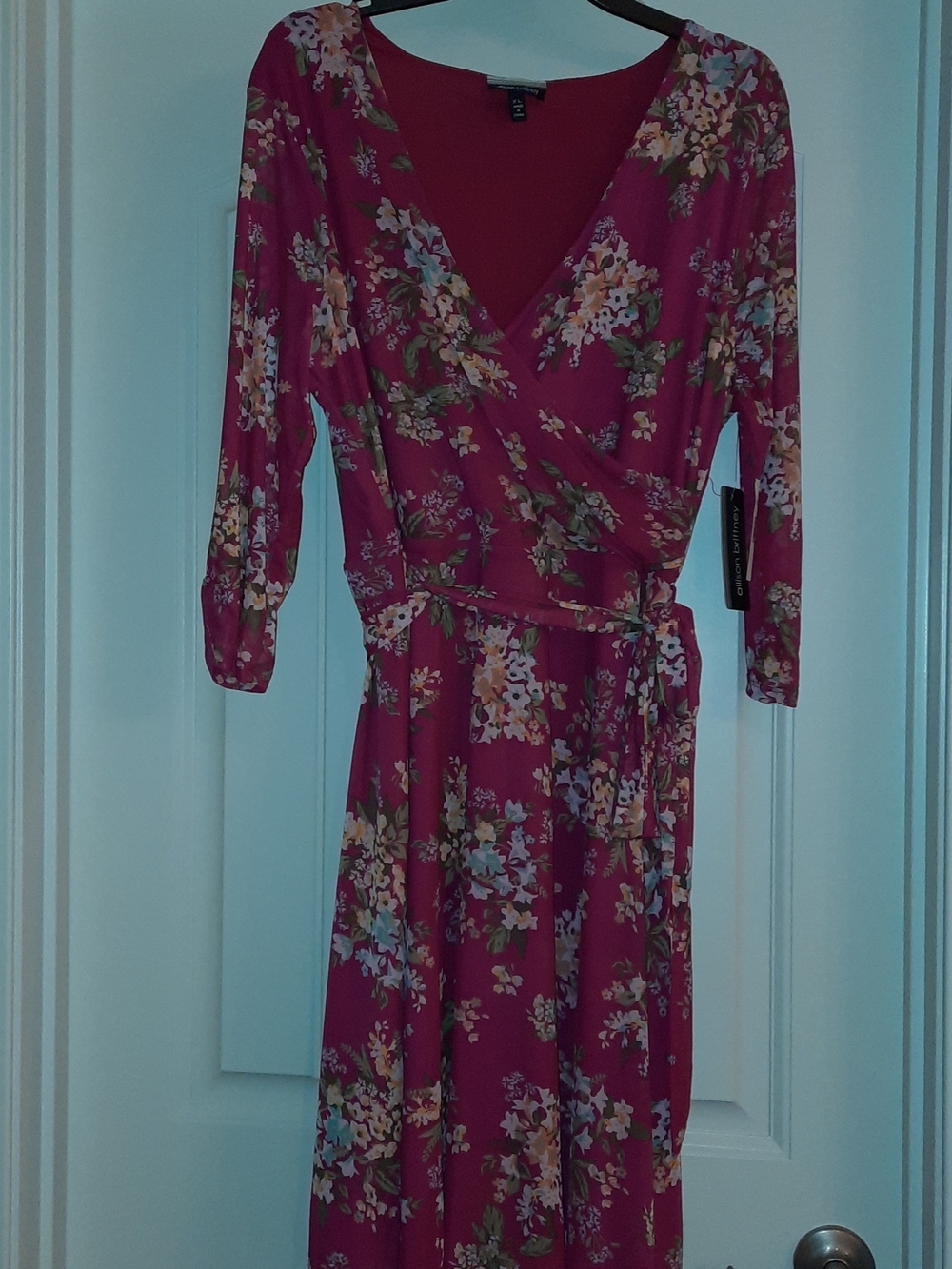 NWT, Fuchsia Floral, Three-Quarter  Sleeves Midi Dress with Tie Waist,  XL